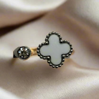 Stone Clover Ring