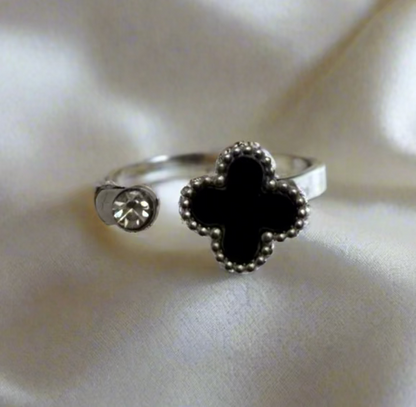 Stone Clover Ring