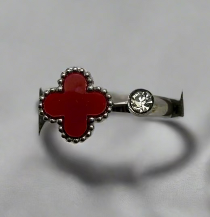Stone Clover Ring